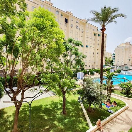 Apartamento ROMA 7 - Alquiler solo Familias Playa de Gandía Exterior foto
