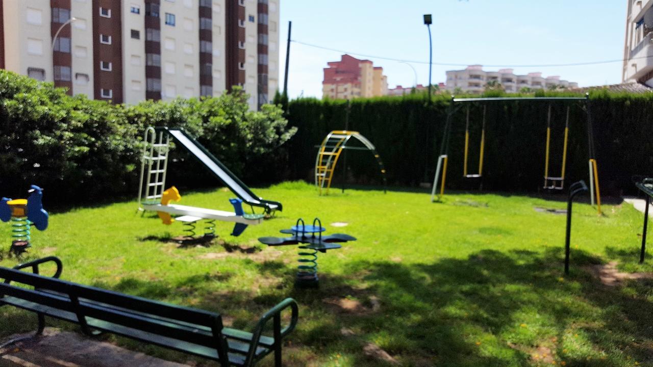 Apartamento ROMA 7 - Alquiler solo Familias Playa de Gandía Exterior foto